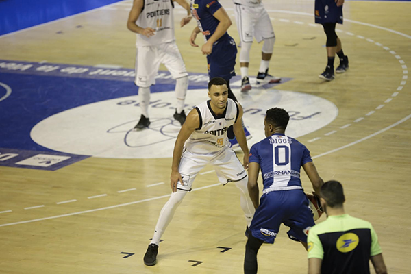 https://www.rouenmetrobasket.com/wp-content/uploads/2019/04/f5d1f2e2-846f-454b-bb09-6114d62880a5.png