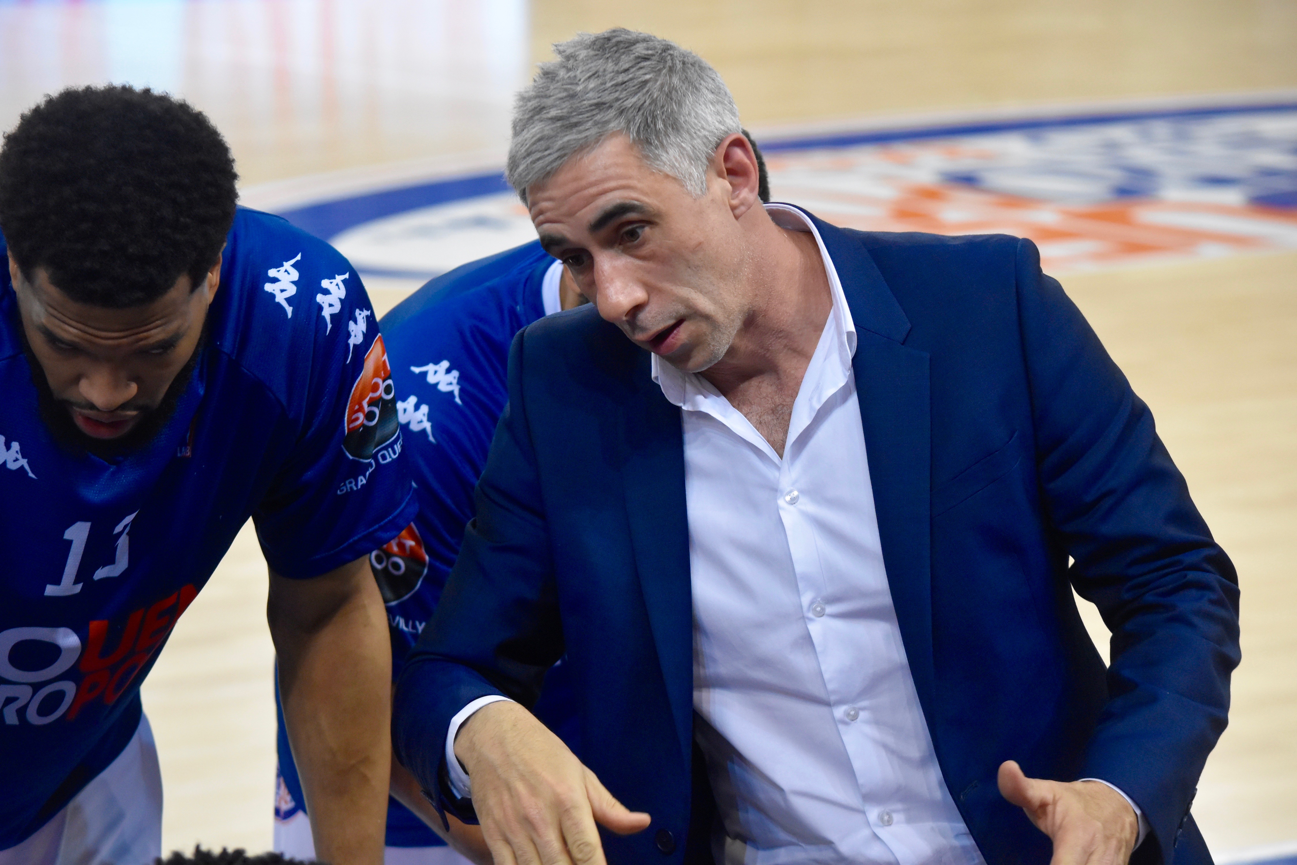 https://www.rouenmetrobasket.com/wp-content/uploads/2019/05/J30-Rouen-vs-Blois-3-mai-2019--®Mae¦üva-Parmentier71.jpg