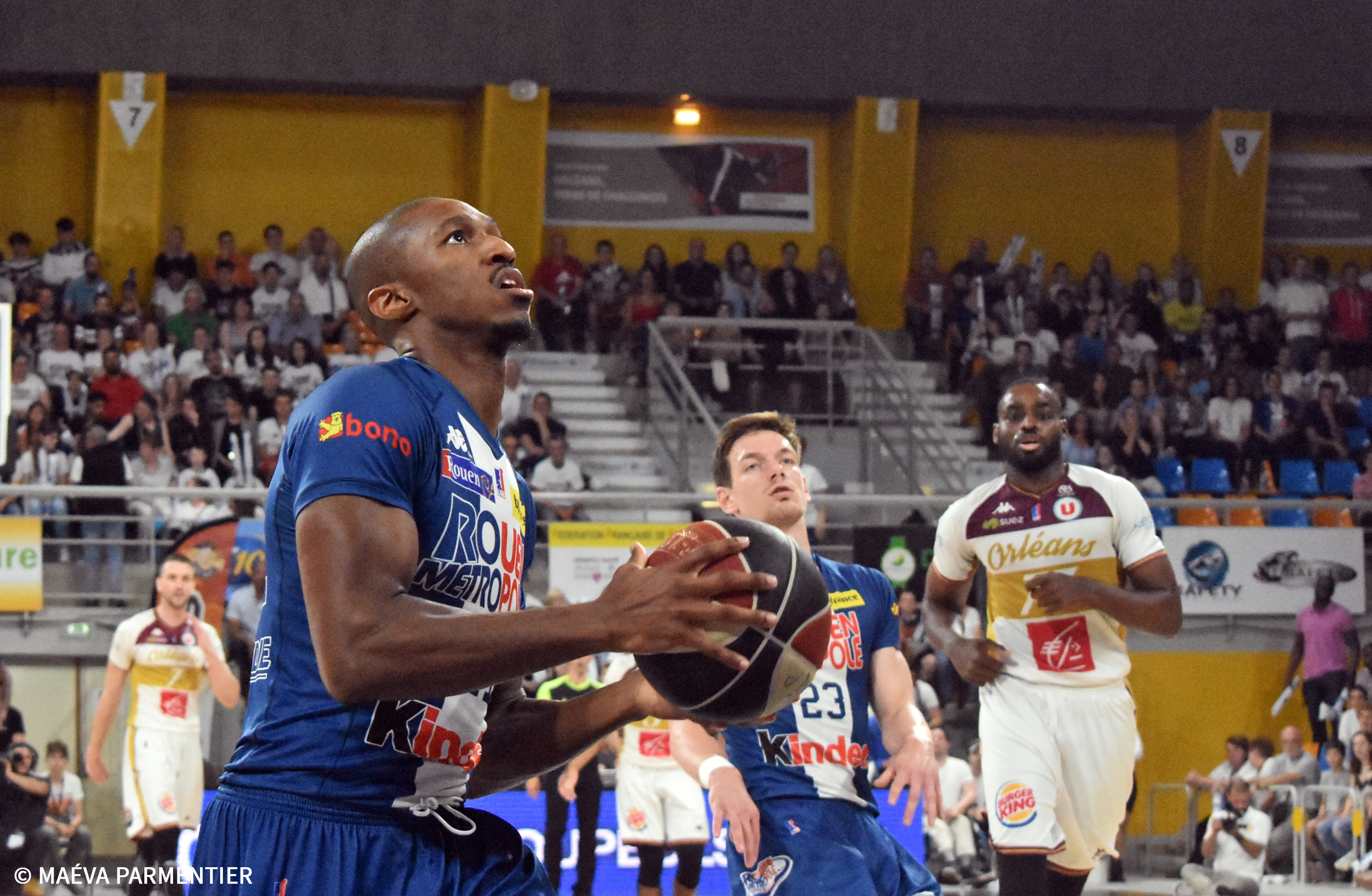 https://www.rouenmetrobasket.com/wp-content/uploads/2019/06/Playoffs-finale-Orleans-contre-Rouen-16-Juin-2019--®Mae¦üva-Parmentier-18.jpg