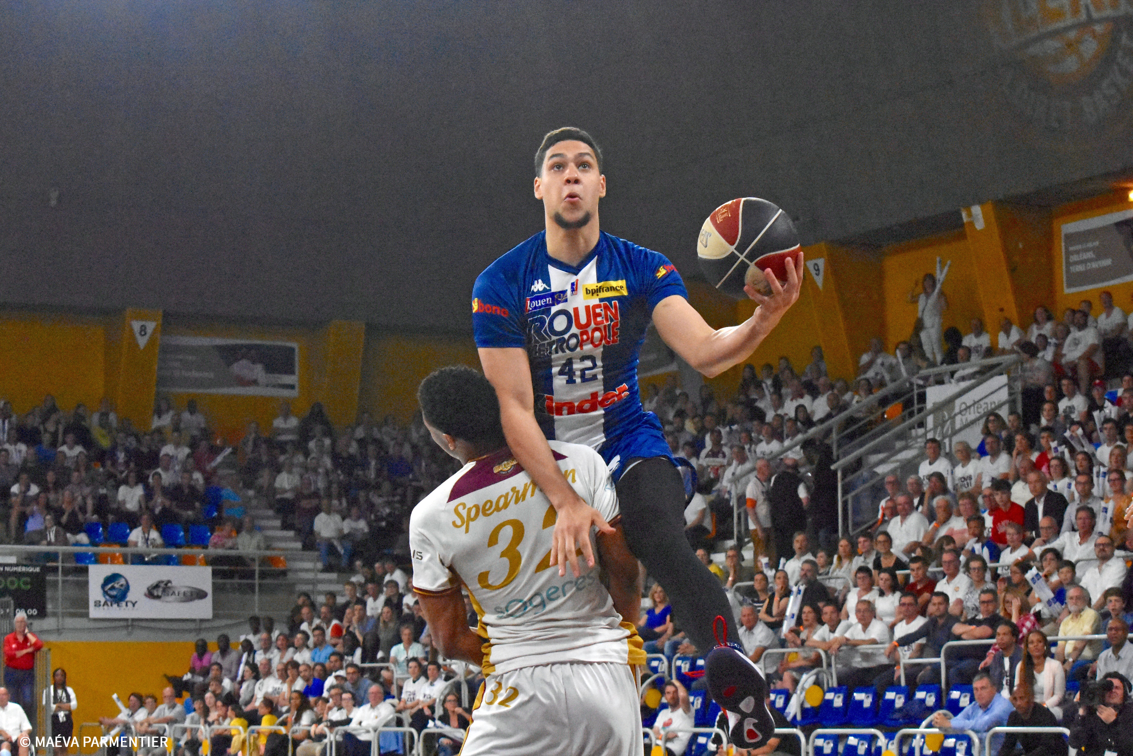 https://www.rouenmetrobasket.com/wp-content/uploads/2019/06/Playoffs-finale-Orleans-contre-Rouen-16-Juin-2019--®Mae¦üva-Parmentier-25.jpg