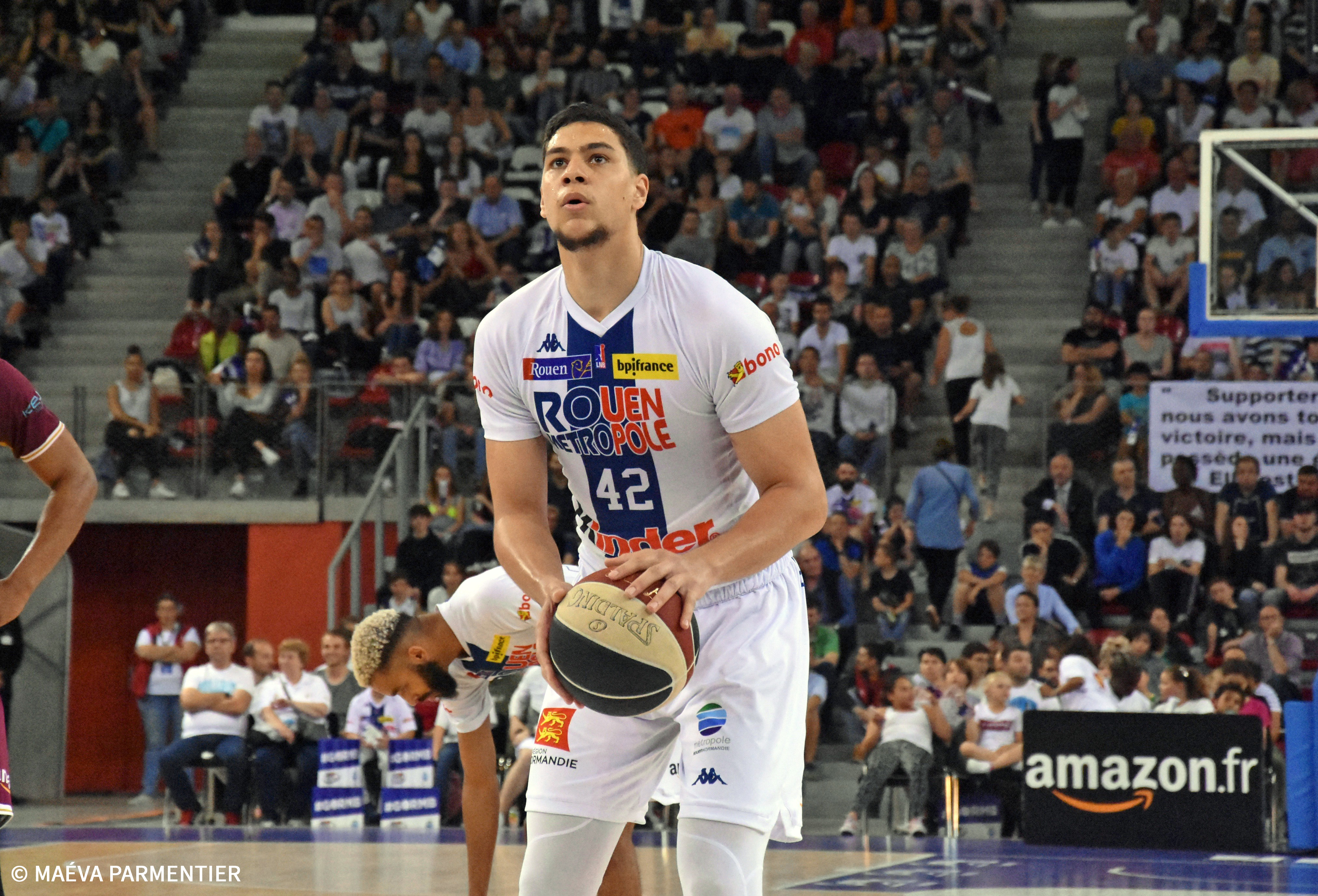 https://www.rouenmetrobasket.com/wp-content/uploads/2019/06/Playoffs-finale-Rouen-contre-Orle¦üans-19-Juin-2019--®Mae¦üva-Parmentier-86.jpg