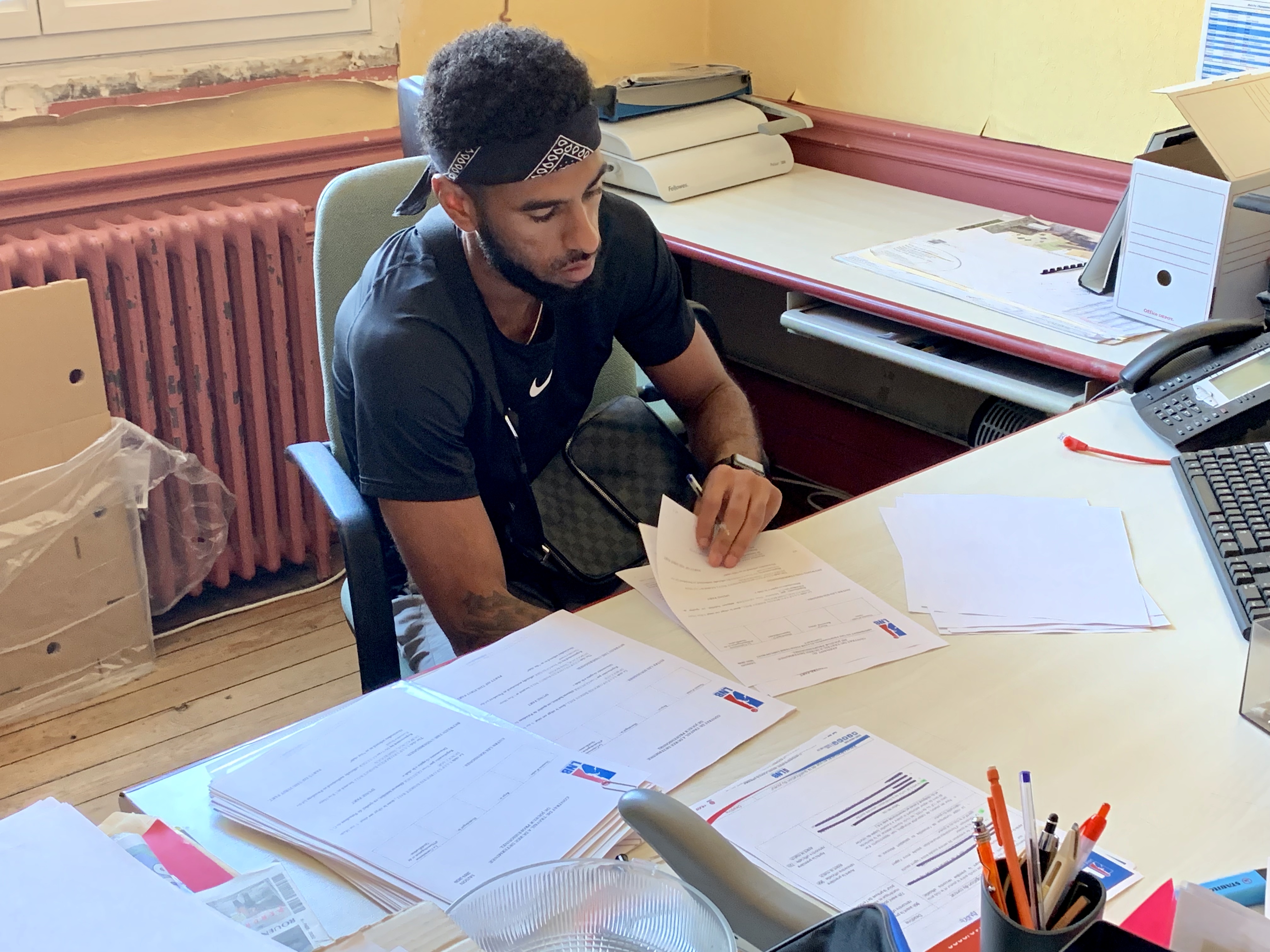 Signature Andre Spight 2 https://www.rouenmetrobasket.com/wp-content/uploads/2019/08/Signature-Andre-Spight-2.jpg
