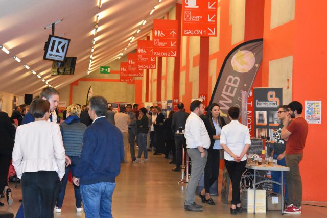 https://www.rouenmetrobasket.com/wp-content/uploads/2019/09/Forum-des-partenaires-11-Septembre-2019-5-640x427.jpg