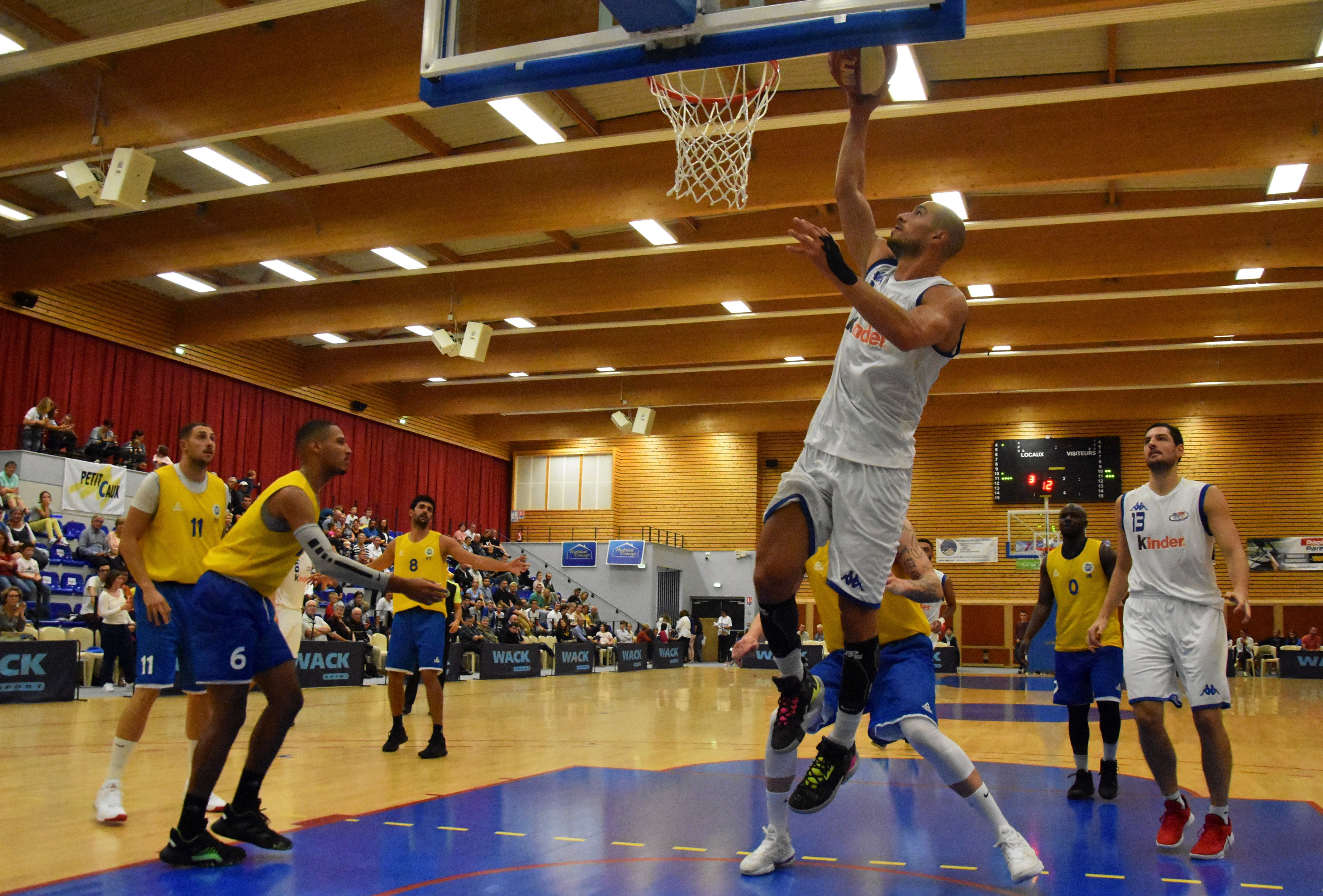 https://www.rouenmetrobasket.com/wp-content/uploads/2019/09/Pre-Saison-4-10-Septembre-2019--®Mae¦üva-Parmentier-19.jpg