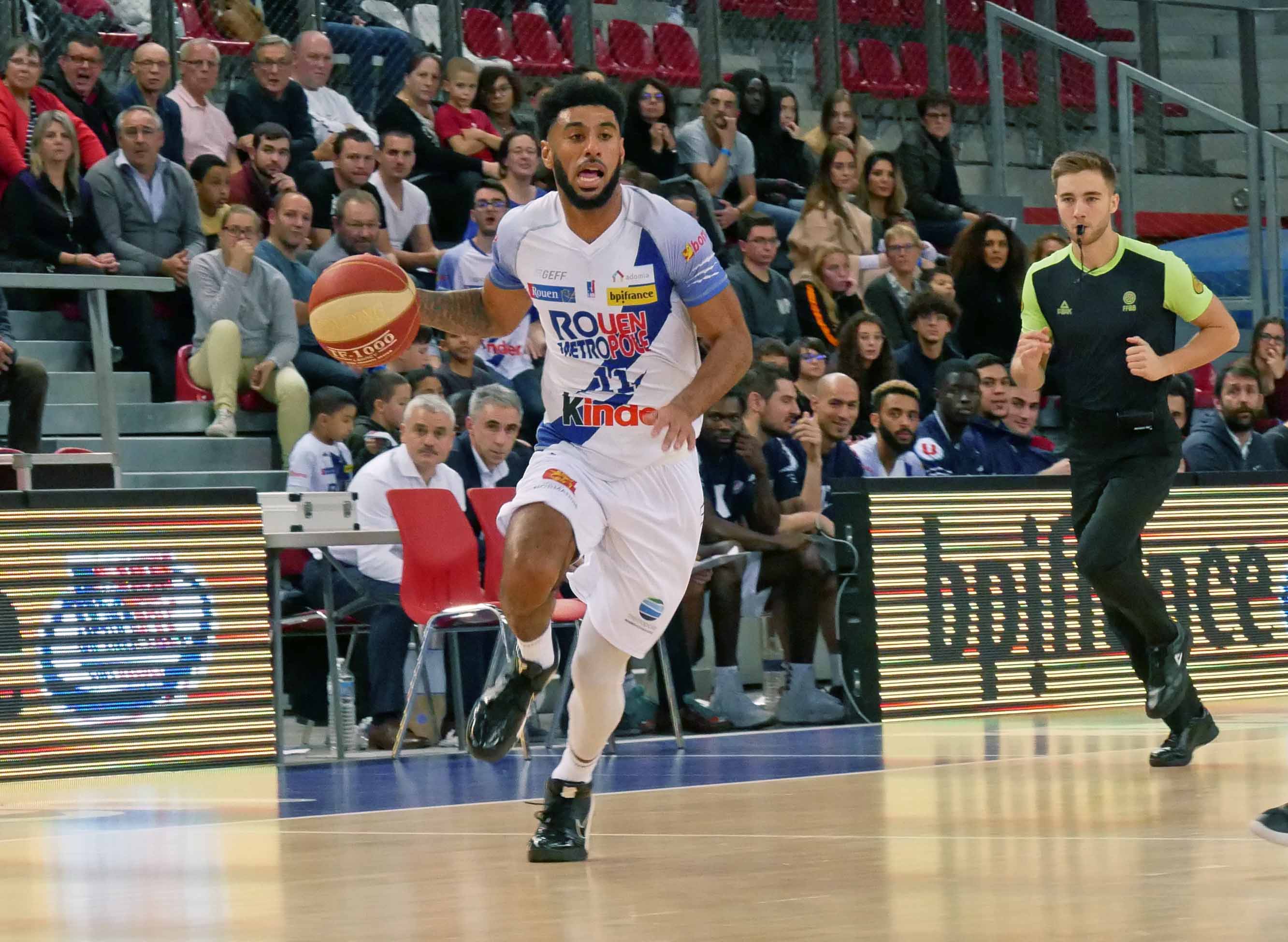 https://www.rouenmetrobasket.com/wp-content/uploads/2019/11/Pro-B-J5-RMB-vs-Lille-08-novembre-2019--®-Mae¦üva-Parmentier-48.jpg