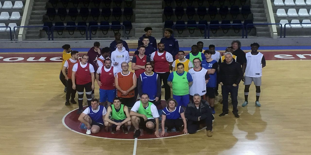 https://www.rouenmetrobasket.com/wp-content/uploads/2020/02/FOND-ARTICLE-CE-SOIR-J-AI-BASKET-1280x640.jpg