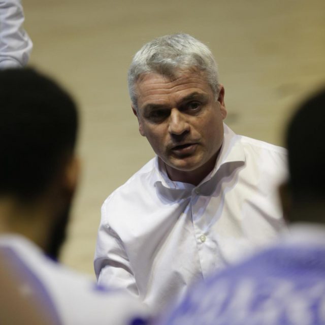 https://www.rouenmetrobasket.com/wp-content/uploads/2021/04/Poitiers-RMB-Jordan-Bonneau-5-640x640.jpg