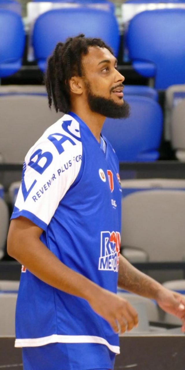 https://www.rouenmetrobasket.com/wp-content/uploads/2021/06/J19-Antibes-vs-RMB-15.06-2-640x1280.jpg