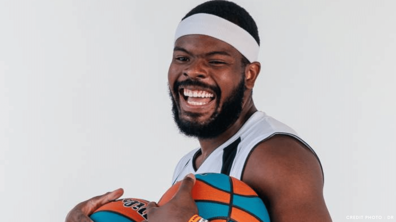 https://www.rouenmetrobasket.com/wp-content/uploads/2021/07/Image-mise-en-avant-site-2021-07-29T115547.694.png