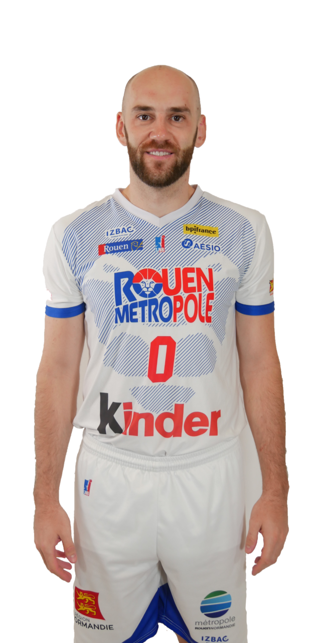 https://www.rouenmetrobasket.com/wp-content/uploads/2021/09/Buste-Filip-ADAMOVIC-640x1280.png