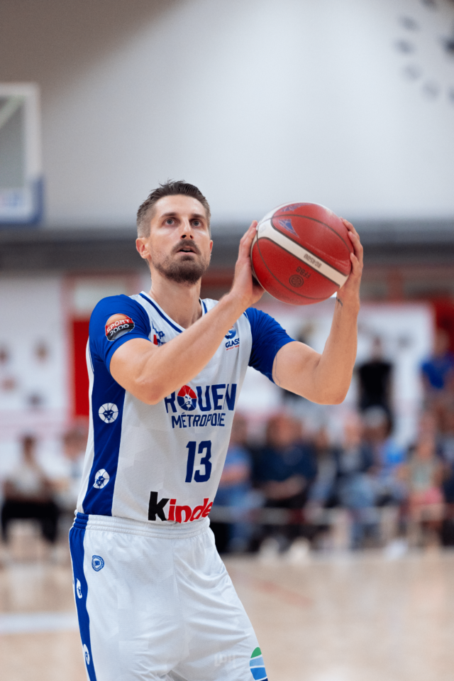 https://www.rouenmetrobasket.com/wp-content/uploads/2025/09/CDF-LE-HAVRE-ROUEN-53-640x959.png